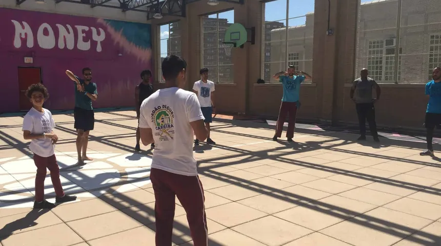 Capoeira Near Me: How to Choose a Capoeira School