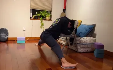 Which stretches improve your cartwheel