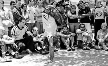 Mestre Cobra Mansa on Red Bull (English Translation)
