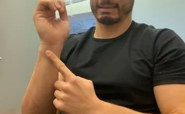 How to Deal with Wrist Pain for Capoeiristas: A Comprehensive Guide