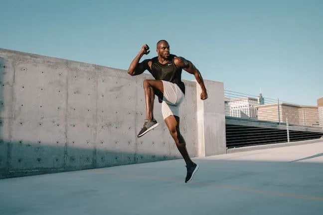 14 Best Dynamic stretches for the legs
