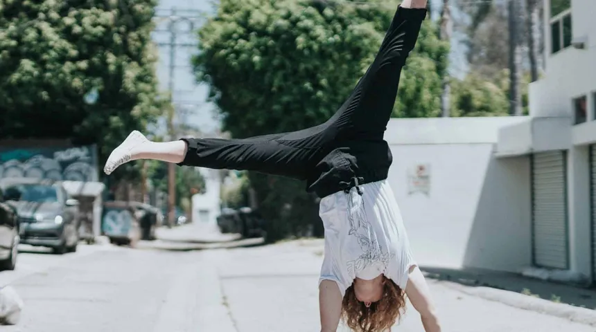 Cartwheels and News from the World of Capoeira