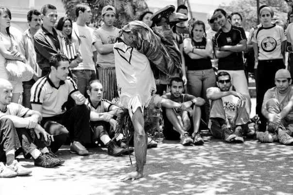 Mestre Cobra Mansa on Red Bull (English Translation)